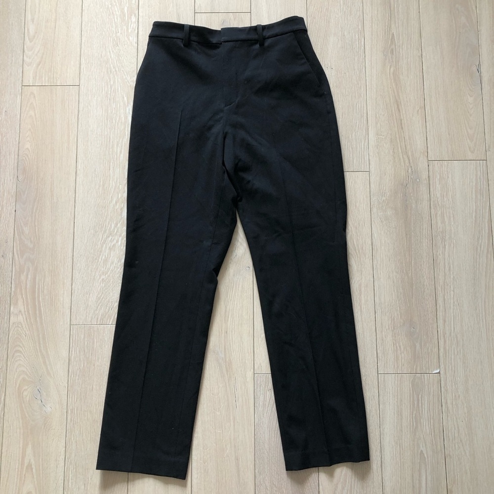 Uniqlo Black Straight Pants Women’s Size S